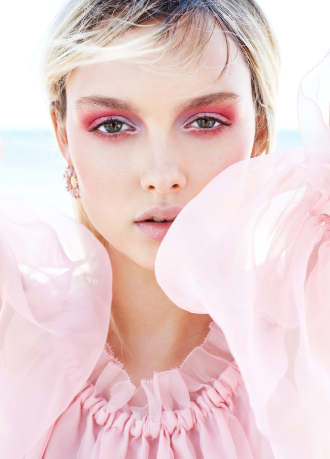 Colleen-stone-makeup-artist-pink-eyeshadow-beauty